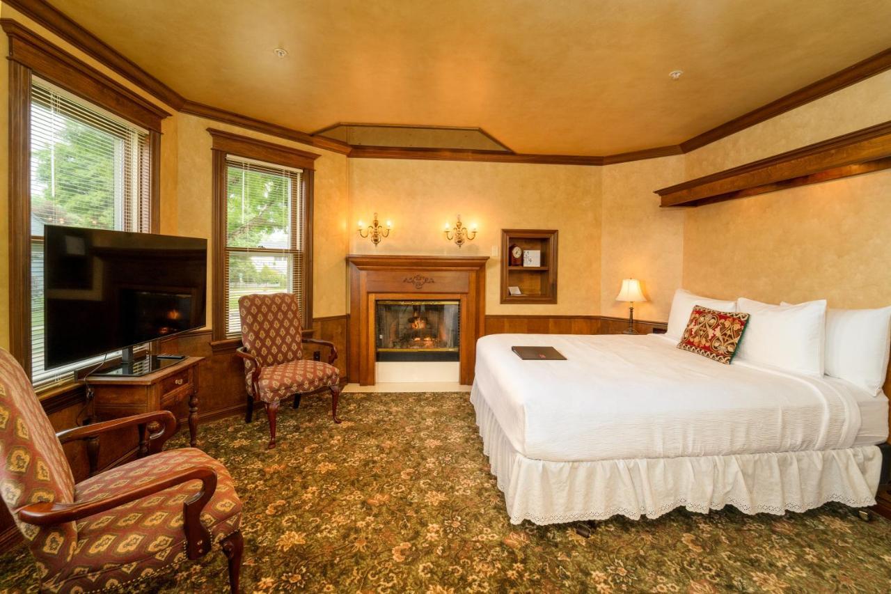 Yelton Manor Bed And Breakfast South Haven Cameră foto